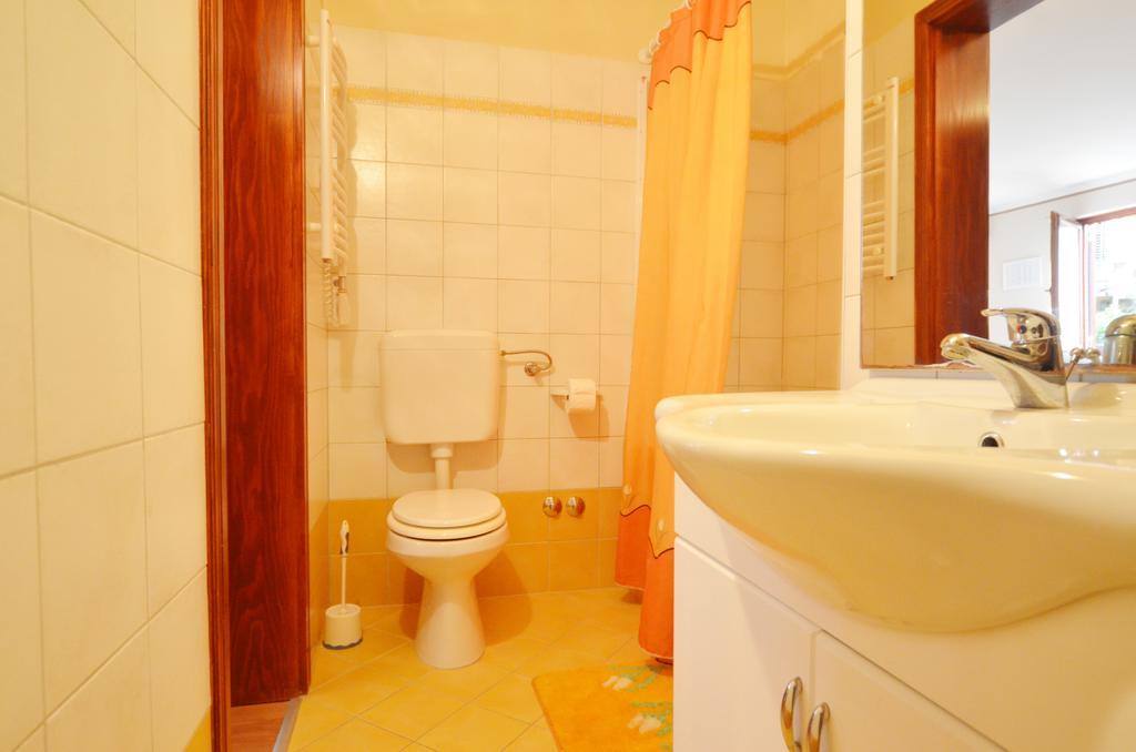 Apartment Ivanka โรวีน ภายนอก รูปภาพ